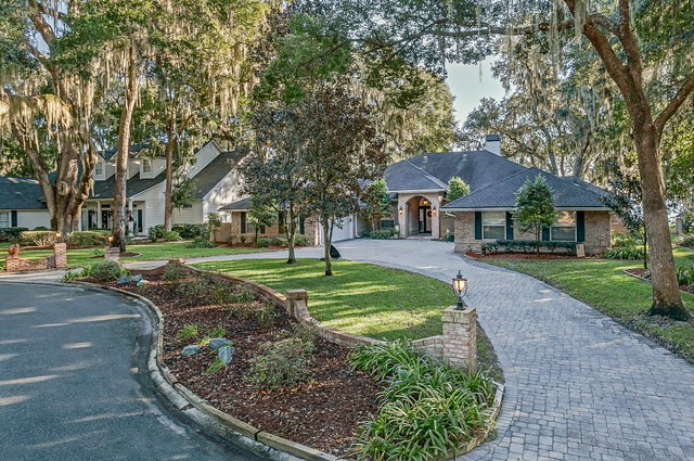 Beautiful Brick Home!