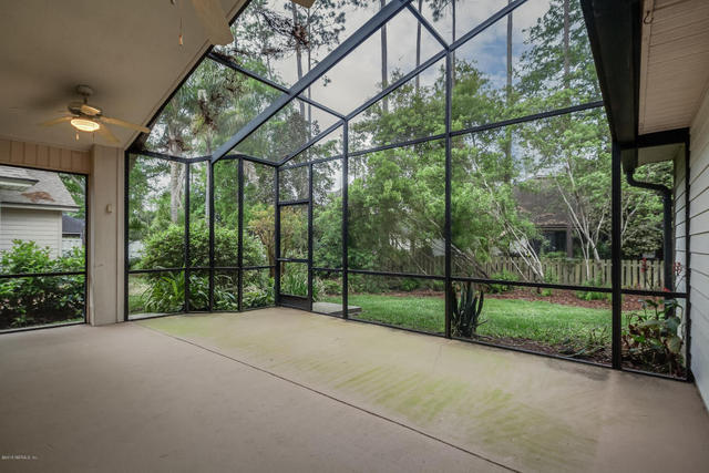 Conveniently Located Eagle Harbor Home